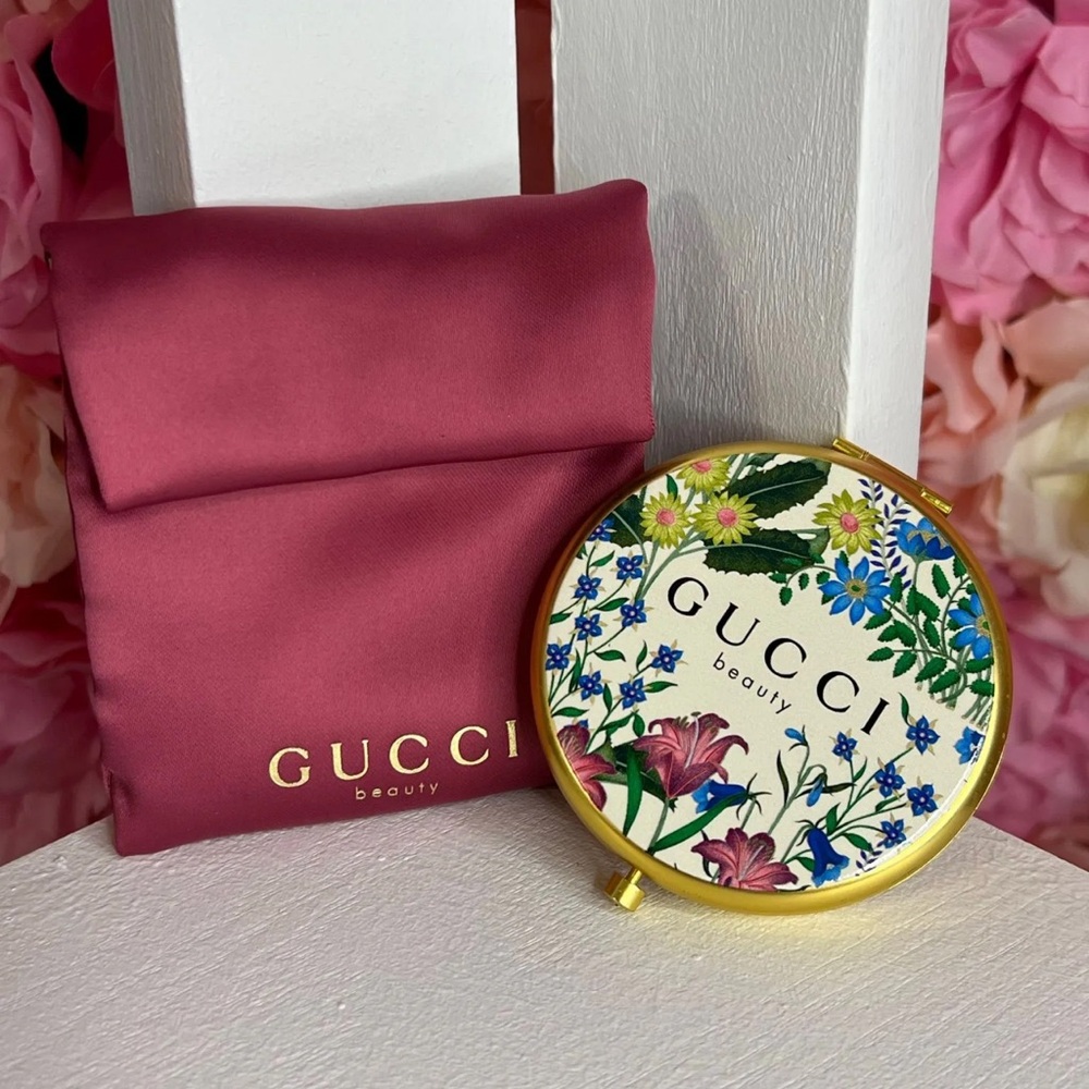GWP Gucci compact floral mirror with pouch